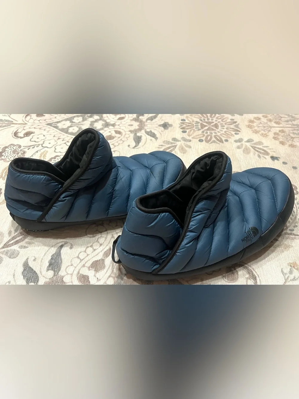 The North Face Men’s ThermoBall Eco Traction Bootie Shady Blue / Black Size 10